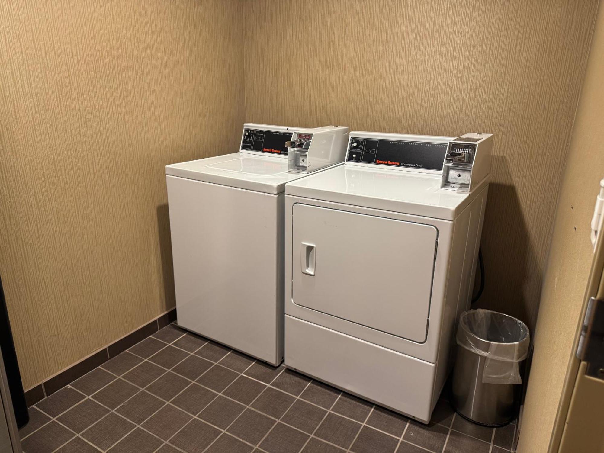 Sonesta Essential Indianapolis Airport Hotel Plainfield Ngoại thất bức ảnh